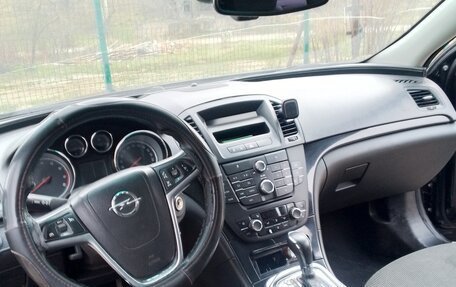 Opel Insignia II рестайлинг, 2011 год, 900 000 рублей, 4 фотография