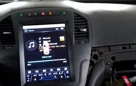 Opel Insignia II рестайлинг, 2011 год, 900 000 рублей, 2 фотография