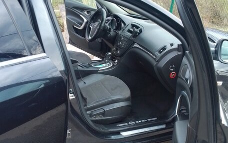 Opel Insignia II рестайлинг, 2011 год, 900 000 рублей, 9 фотография