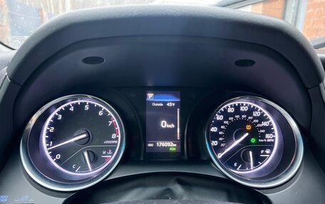 Toyota Camry, 2018 год, 1 989 000 рублей, 18 фотография