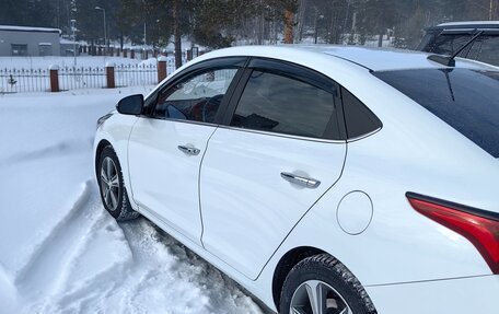 Hyundai Solaris II рестайлинг, 2017 год, 1 340 000 рублей, 6 фотография