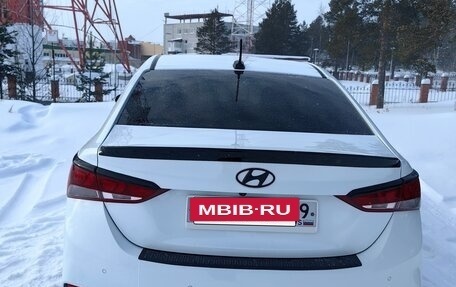 Hyundai Solaris II рестайлинг, 2017 год, 1 340 000 рублей, 5 фотография