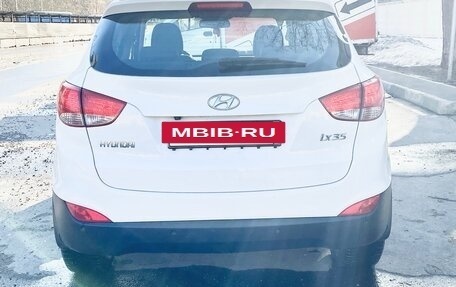 Hyundai ix35 I рестайлинг, 2013 год, 1 400 000 рублей, 4 фотография