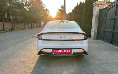 Hyundai Sonata VIII, 2021 год, 2 250 000 рублей, 6 фотография