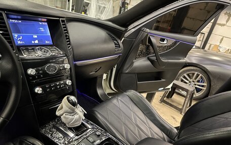 Infiniti FX II, 2012 год, 1 980 000 рублей, 15 фотография