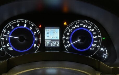 Infiniti FX II, 2012 год, 1 980 000 рублей, 16 фотография