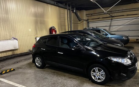 Renault Megane III, 2011 год, 680 000 рублей, 2 фотография