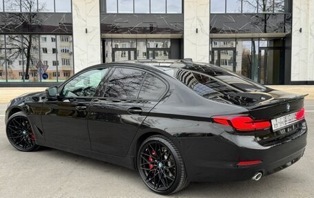 BMW 5 серия, 2019 год, 2 950 000 рублей, 4 фотография