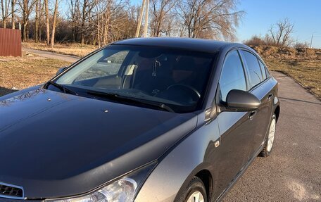 Chevrolet Cruze II, 2011 год, 725 000 рублей, 3 фотография