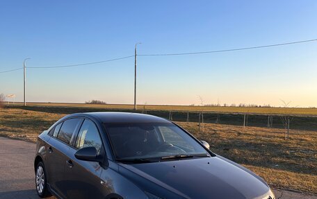 Chevrolet Cruze II, 2011 год, 725 000 рублей, 10 фотография