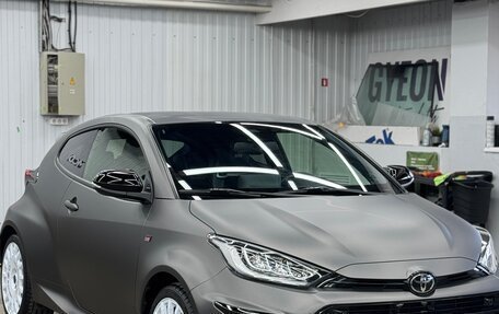 Toyota Yaris, 2021 год, 5 200 000 рублей, 9 фотография