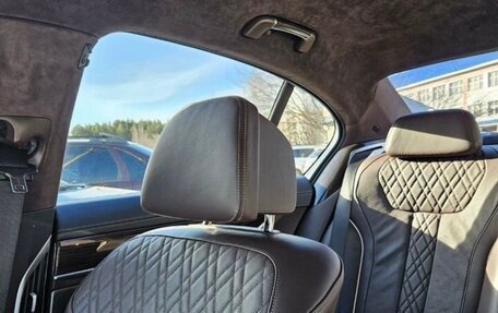 BMW 7 серия, 2017 год, 3 850 000 рублей, 10 фотография