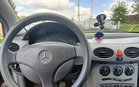 Mercedes-Benz A-Класс, 2000 год, 250 000 рублей, 6 фотография