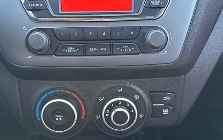 KIA Rio III рестайлинг, 2014 год, 795 000 рублей, 17 фотография