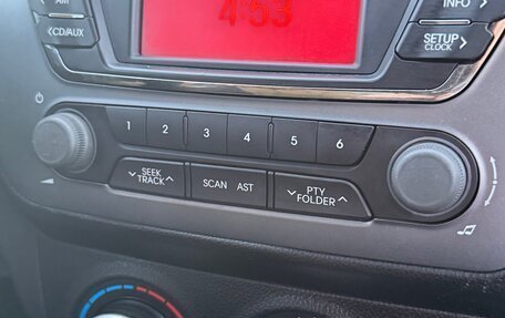 KIA Rio III рестайлинг, 2014 год, 795 000 рублей, 16 фотография