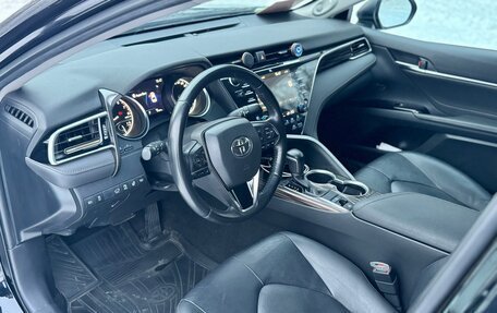 Toyota Camry, 2020 год, 3 100 000 рублей, 10 фотография