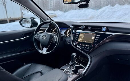 Toyota Camry, 2020 год, 3 100 000 рублей, 17 фотография