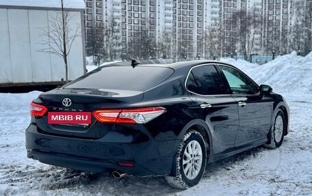 Toyota Camry, 2020 год, 3 100 000 рублей, 4 фотография