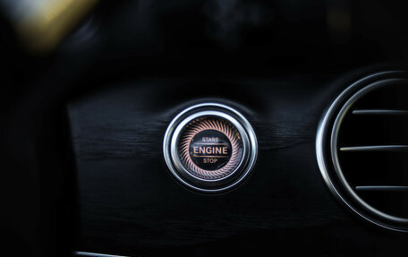 Mercedes-Benz E-Класс, 2020 год, 3 800 000 рублей, 14 фотография