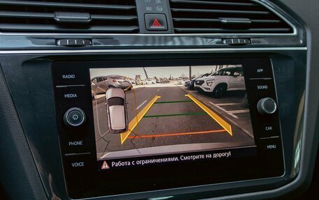 Volkswagen Tiguan II, 2018 год, 2 295 000 рублей, 14 фотография