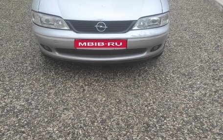 Opel Vectra B рестайлинг, 2000 год, 260 000 рублей, 1 фотография