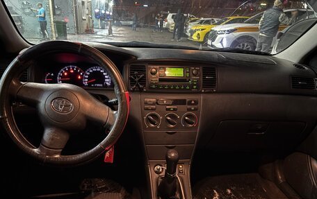 Toyota Corolla, 2005 год, 370 000 рублей, 8 фотография