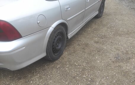 Opel Vectra B рестайлинг, 2000 год, 260 000 рублей, 3 фотография