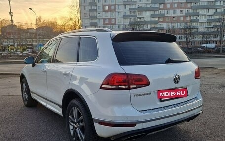 Volkswagen Touareg III, 2018 год, 3 090 000 рублей, 7 фотография