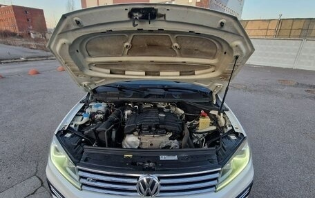 Volkswagen Touareg III, 2018 год, 3 090 000 рублей, 14 фотография