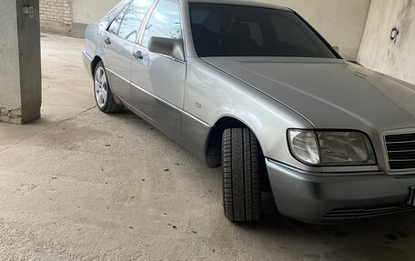 Mercedes-Benz S-Класс, 1992 год, 670 000 рублей, 3 фотография