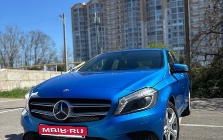Mercedes-Benz A-Класс, 2014 год, 1 490 000 рублей, 4 фотография