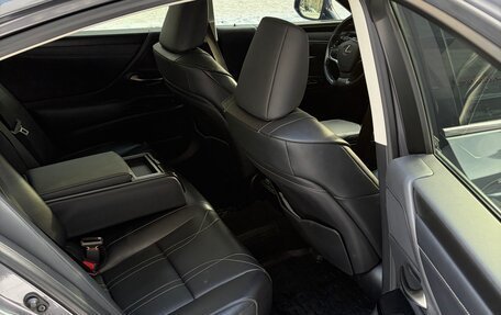 Lexus ES VII, 2021 год, 4 510 000 рублей, 17 фотография