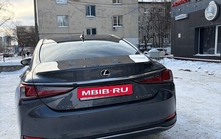 Lexus ES VII, 2021 год, 4 510 000 рублей, 7 фотография