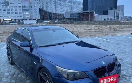 BMW 5 серия, 2004 год, 880 000 рублей, 2 фотография