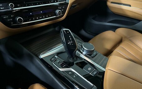 BMW 6 серия, 2019 год, 3 798 000 рублей, 8 фотография