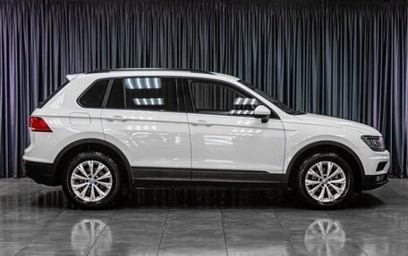 Volkswagen Tiguan II, 2020 год, 2 459 000 рублей, 5 фотография