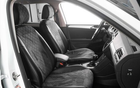 Volkswagen Tiguan II, 2020 год, 2 459 000 рублей, 8 фотография