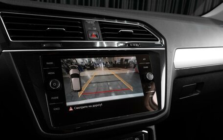 Volkswagen Tiguan II, 2020 год, 2 459 000 рублей, 14 фотография