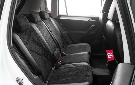 Volkswagen Tiguan II, 2020 год, 2 459 000 рублей, 7 фотография