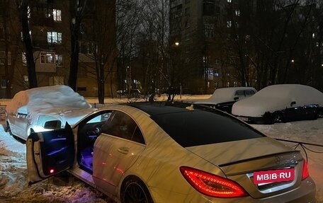 Mercedes-Benz CLS, 2012 год, 2 150 000 рублей, 14 фотография