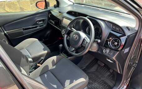 Toyota Vitz, 2018 год, 1 200 000 рублей, 3 фотография