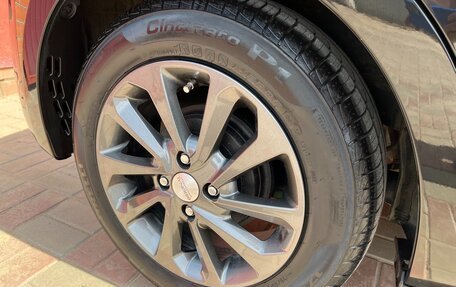 Toyota Vitz, 2018 год, 1 200 000 рублей, 9 фотография