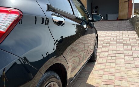 Toyota Vitz, 2018 год, 1 200 000 рублей, 7 фотография