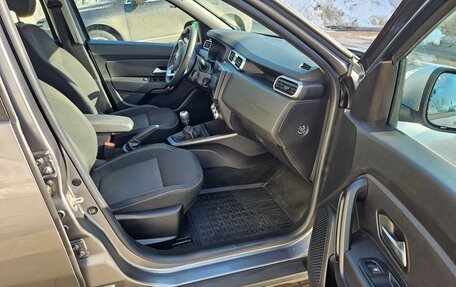 Renault Duster, 2021 год, 2 000 000 рублей, 23 фотография