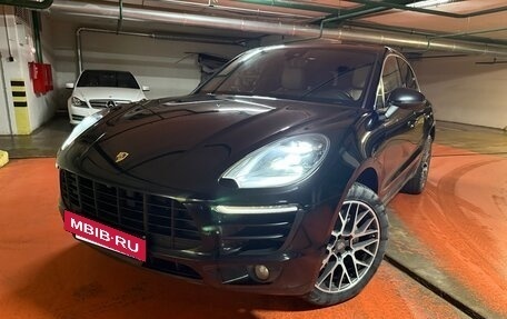 Porsche Macan I рестайлинг, 2016 год, 3 499 000 рублей, 2 фотография
