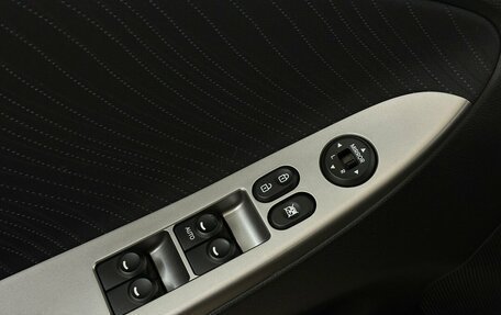 Hyundai Solaris II рестайлинг, 2016 год, 899 000 рублей, 8 фотография