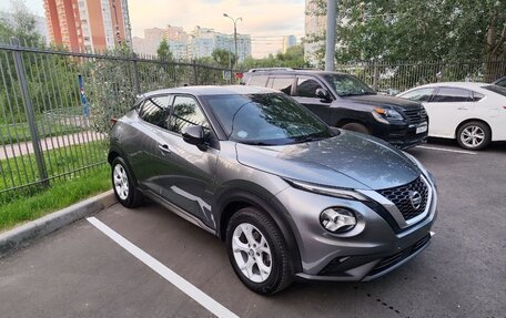 Nissan Juke II, 2021 год, 2 200 000 рублей, 1 фотография