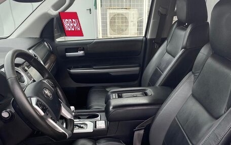 Toyota Tundra II, 2018 год, 2 800 000 рублей, 3 фотография