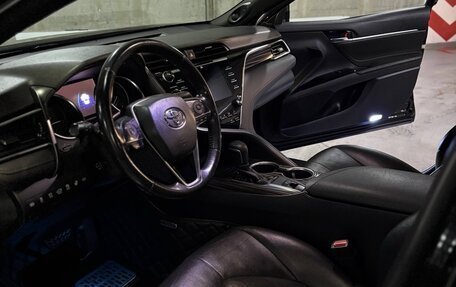 Toyota Camry, 2019 год, 3 050 000 рублей, 9 фотография