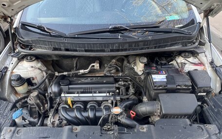 Hyundai Solaris II рестайлинг, 2011 год, 695 000 рублей, 5 фотография